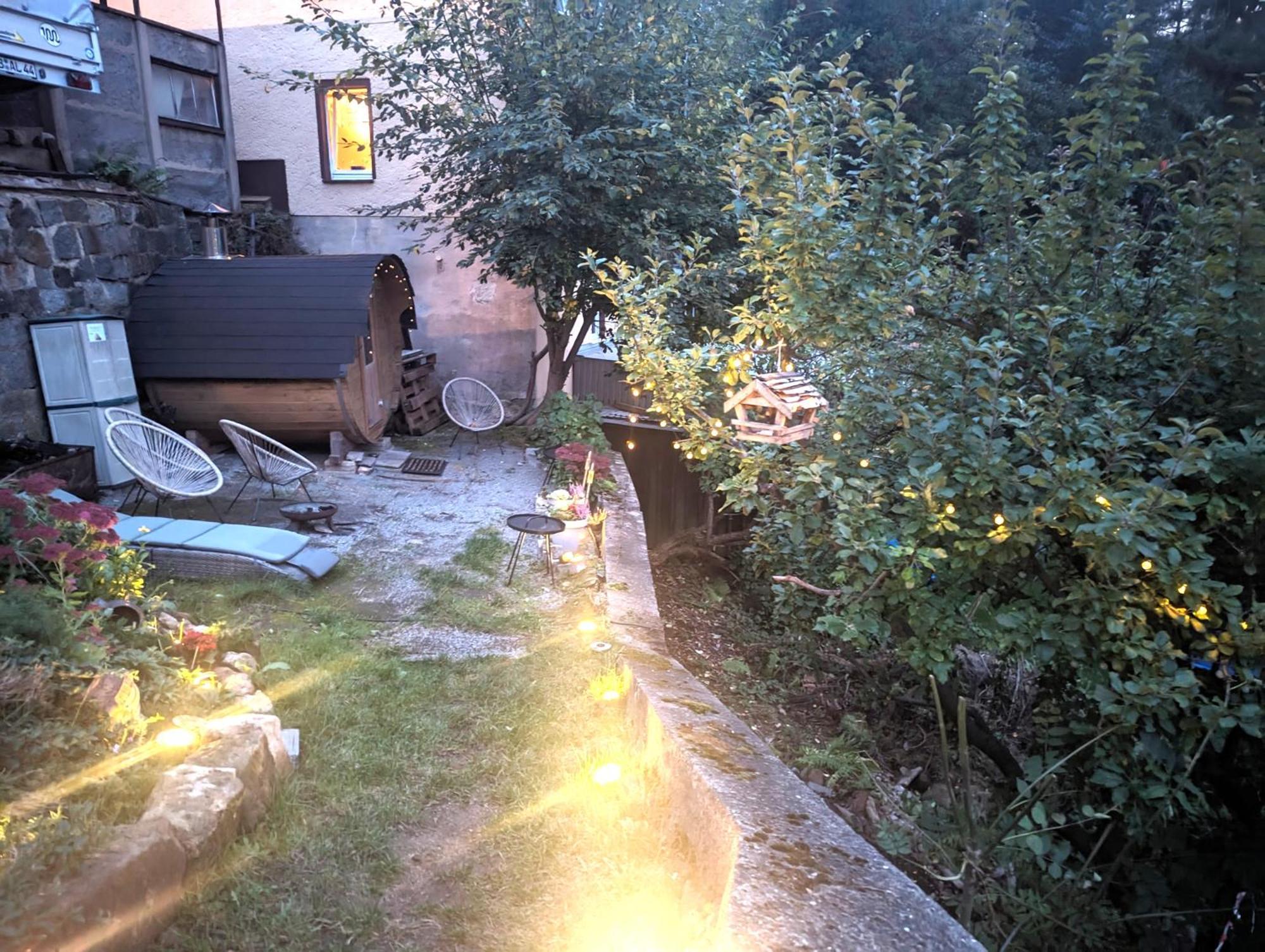 Famzi - Urlaubsmagie - Familienwohnung Mit Gemeinschaftsgarten, -Sauna & -Pool Sebnitz Exterior foto